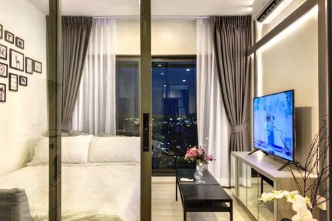 Condominio de 1 dormitorio en Khlong Toei, Bangkok, Tailandia № 125807 - foto 6