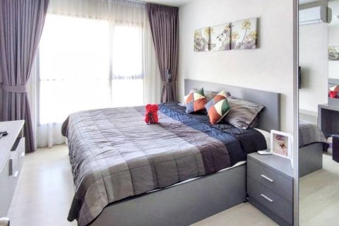 Condominio de 1 dormitorio en Khlong Toei, Bangkok, Tailandia № 125807 - foto 5