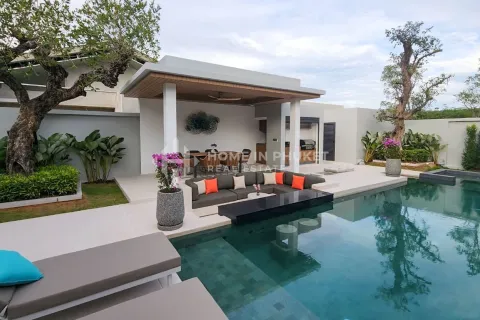 Casa de 4 dormitorios en Phuket, Tailandia № 131892 - foto 3