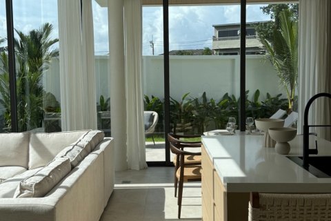 Chalet de 4 dormitorios en Bang Tao, Tailandia № 79607 - foto 27