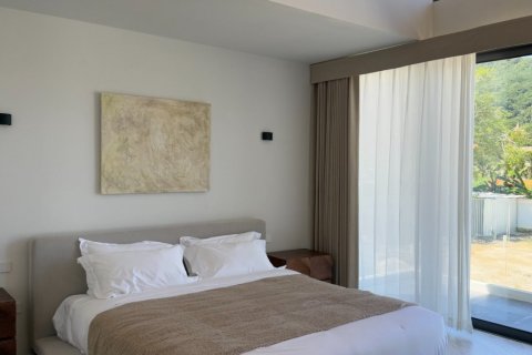 Chalet de 4 dormitorios en Bang Tao, Tailandia № 79607 - foto 21