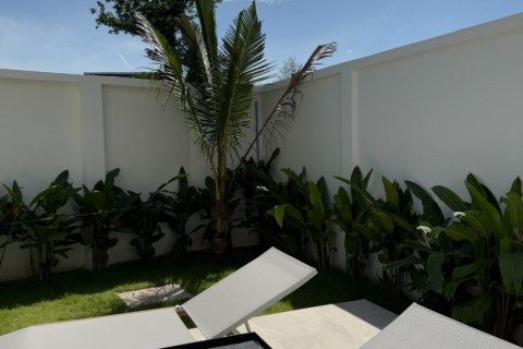 Chalet de 4 dormitorios en Bang Tao, Tailandia № 79607 - foto 24