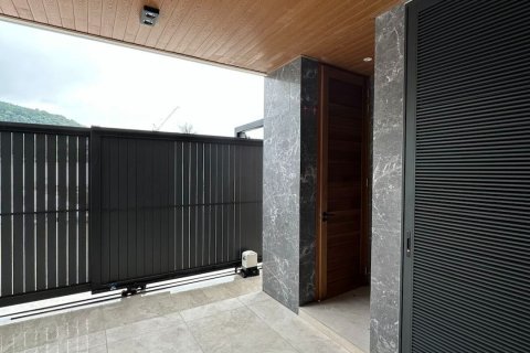 Chalet de 4 dormitorios en Bang Tao, Tailandia № 79607 - foto 8
