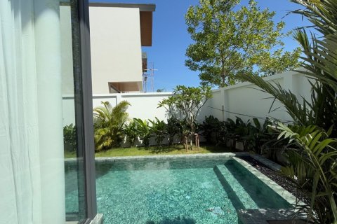 Chalet de 4 dormitorios en Bang Tao, Tailandia № 79607 - foto 16