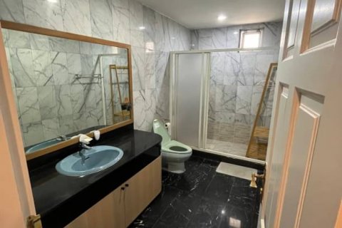 คอนโดมิเนียมในวัฒนา, กรุงเทพฯ, ประเทศไทย, 3 ห้องนอน № 123752 - รูปถ่าย 11