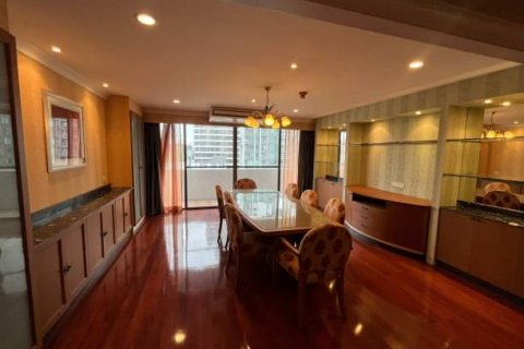 คอนโดมิเนียมในวัฒนา, กรุงเทพฯ, ประเทศไทย, 3 ห้องนอน № 123752 - รูปถ่าย 4