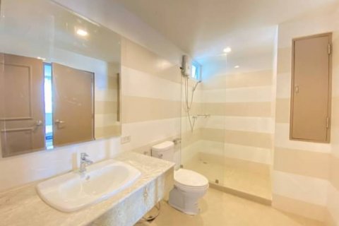 คอนโดมิเนียมในวัฒนา, กรุงเทพฯ, ประเทศไทย, 3 ห้องนอน № 123751 - รูปถ่าย 7
