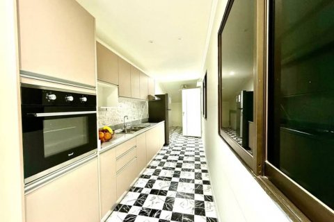 Casa de 4 dormitorios en Pattaya, Tailandia № 125783 - foto 7