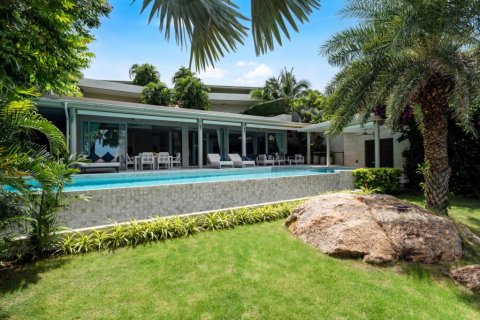 Chalet de 5 dormitorios en Surat Thani, Tailandia № 125776 - foto 4