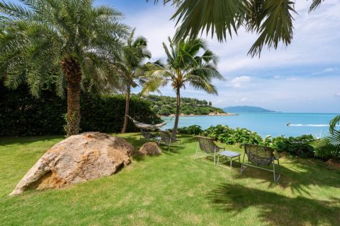Chalet de 5 dormitorios en Surat Thani, Tailandia № 125776 - foto 8