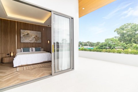 Chalet de 4 dormitorios en Bang Tao, Tailandia № 71539 - foto 24