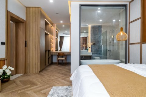 Chalet de 4 dormitorios en Bang Tao, Tailandia № 71539 - foto 13