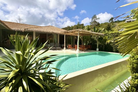 Casa de 3 dormitorios en Ko Samui, Tailandia № 121198 - foto 1