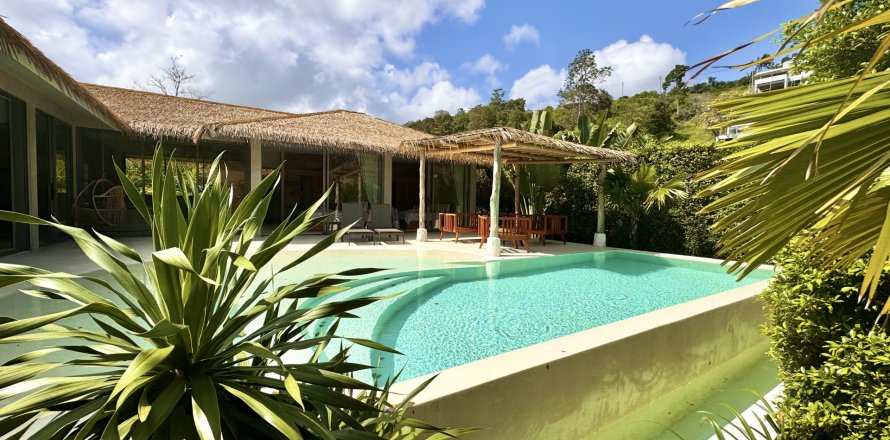 Casa de 3 dormitorios en Ko Samui, Tailandia № 121198