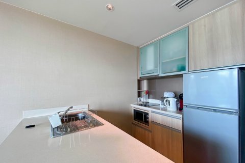 Condo in Hua Hin, Thailand, 2 bedrooms  № 125284 - photo 11