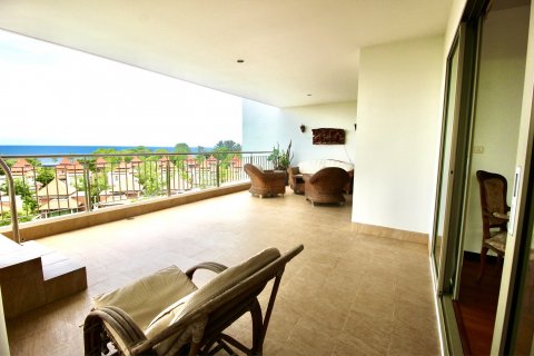 Condominio de 3 dormitorios en Hua Hin, Tailandia № 125283 - foto 12