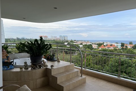 Condominio de 3 dormitorios en Hua Hin, Tailandia № 125283 - foto 7
