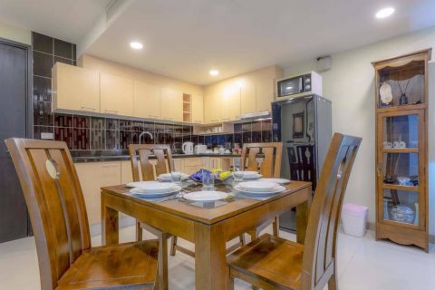 Condominio de 2 dormitorios en Pattaya, Tailandia № 100022 - foto 16