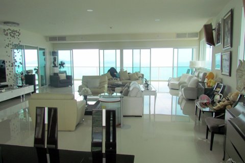 Eigentumswohnung in Pattaya, Thailand, 4 Schlafzimmer  № 100021 - Foto 4
