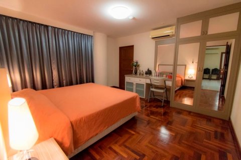 Condominio de 3 dormitorios en Pattaya, Tailandia № 100023