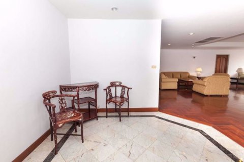 Condominio de 4 dormitorios en Watthana, Bangkok, Tailandia № 76687 - foto 7