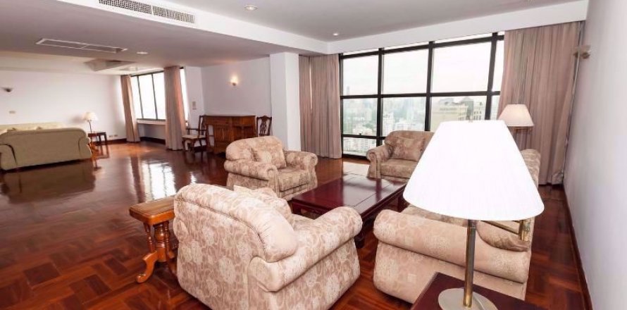 Condominio de 4 dormitorios en Watthana, Bangkok, Tailandia № 76687