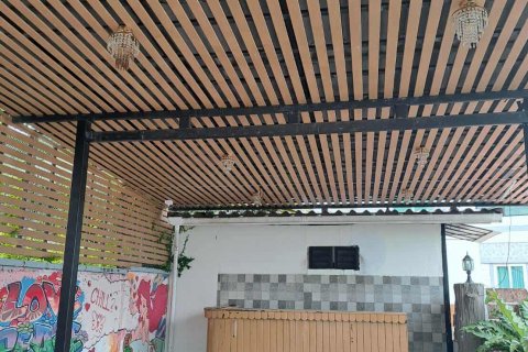 Casa de 7 dormitorios en Bang Lamung, Tailandia № 130360 - foto 11