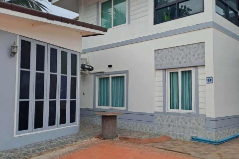 Casa de 7 dormitorios en Bang Lamung, Tailandia № 130360 - foto 6