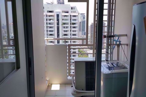Sobre plano Condo One X Sukhumvit 26 en Bangkok, Tailandia № 28711 - foto 8
