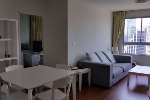 Sobre plano Condo One X Sukhumvit 26 en Bangkok, Tailandia № 28711 - foto 2
