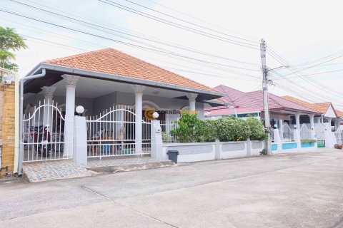 Estudio en Pattaya, Tailandia № 132147 - foto 2