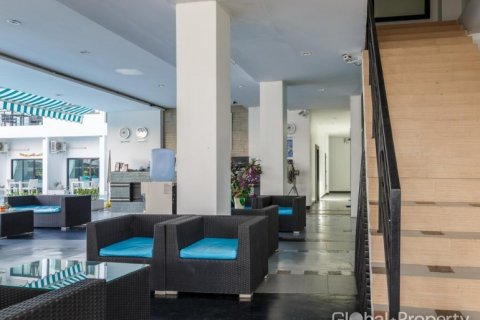 Hotel en Jomtien Beach, Pattaya, Tailandia № 132349 - foto 6