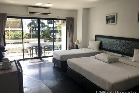 Hotel en Jomtien Beach, Pattaya, Tailandia № 132349 - foto 13