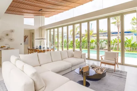 Casa de 4 dormitorios en Phuket, Tailandia № 131710 - foto 6