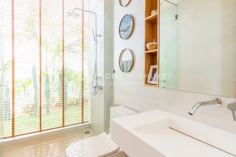 Casa de 4 dormitorios en Phuket, Tailandia № 131710 - foto 21