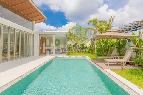 Casa de 4 dormitorios en Phuket, Tailandia № 131710 - foto 3