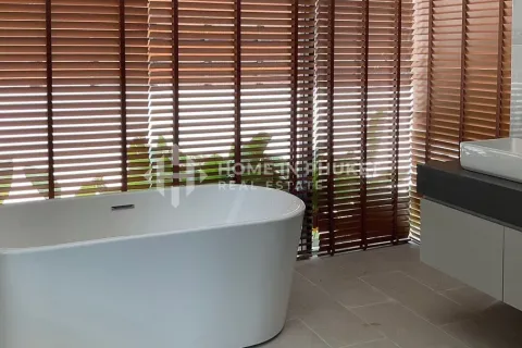 Casa de 3 dormitorios en Phuket, Tailandia № 131713 - foto 13