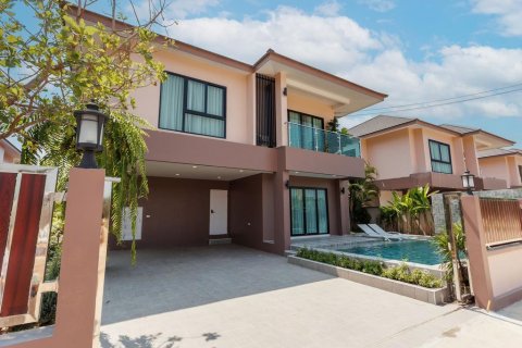 Villa sur Jomtien Beach, Pattaya, Thaïlande 3 chambres № 101443