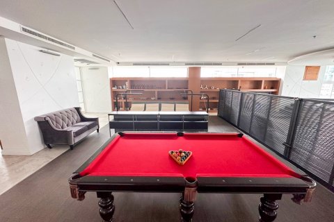 Condo in Bangkok, Thailand, 2 bedrooms № 80783 - photo 8