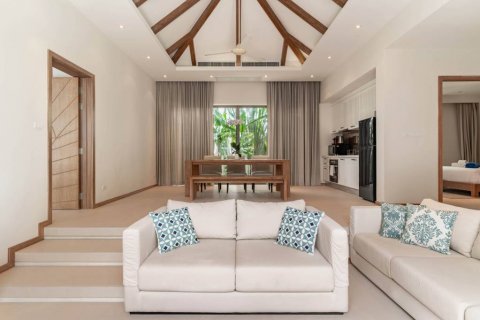 Villa in Phuket, Thailand 3 Schlafzimmer № 132432 - Foto 6