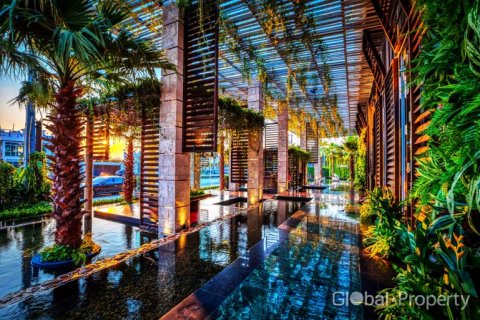 Sobre plano The Riviera Ocean Drive en Pattaya, Tailandia № 25250 - foto 3