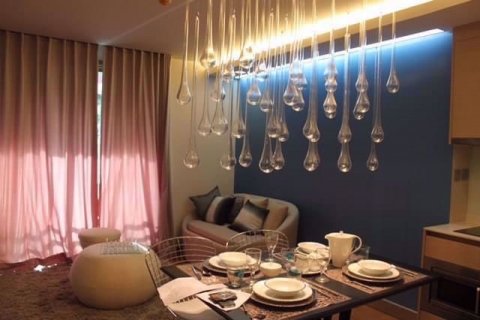 Condominio de 1 dormitorio en Bangkok, Tailandia en Via Botani  № 111117