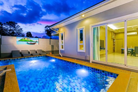 Chalet de 3 dormitorios en Krabi, Tailandia № 125843 - foto 2