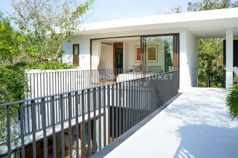 Casa de 4 dormitorios en Phuket, Tailandia № 131362 - foto 16