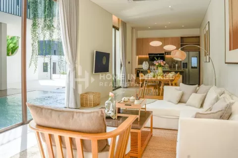 Casa de 4 dormitorios en Phuket, Tailandia № 131362 - foto 5