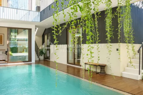 Casa de 4 dormitorios en Phuket, Tailandia № 131362 - foto 2