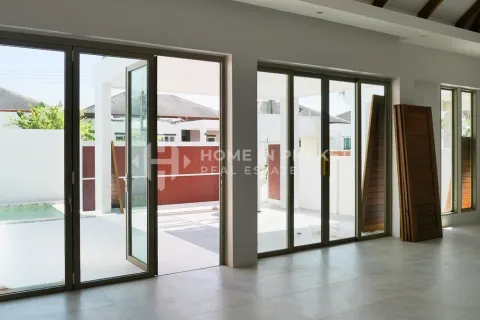 Casa de 3 dormitorios en Phuket, Tailandia № 131365 - foto 4