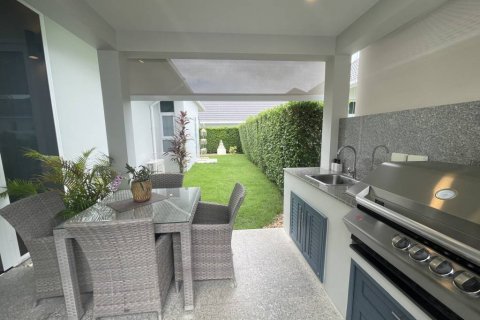 Chalet de 3 dormitorios en Hua Hin, Tailandia № 132709 - foto 5