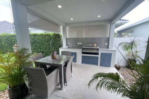 Chalet de 3 dormitorios en Hua Hin, Tailandia № 132709 - foto 4