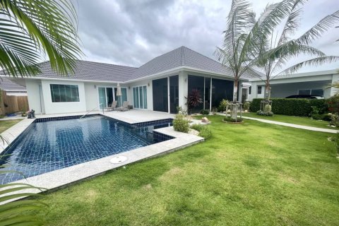 Chalet de 3 dormitorios en Hua Hin, Tailandia № 132709